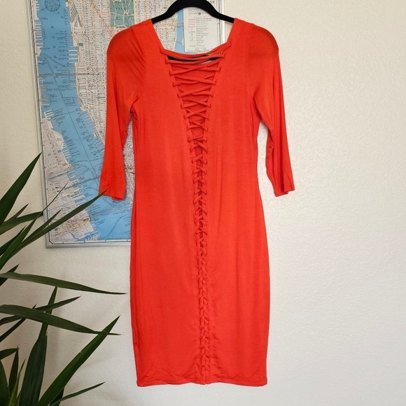 3 for $30! SALE Venus Ted Lace Up Back 3/4 Sleeve Knee-Length Bodycon Dress - Picture 3 of 11